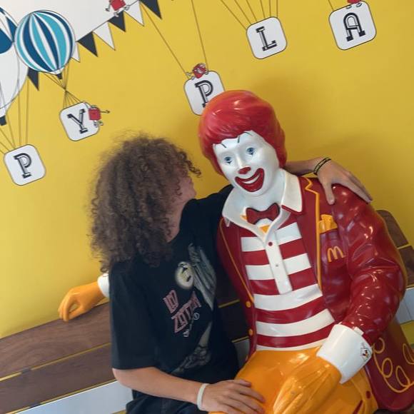 Meet your Posher, Isaac - Picture 1 of 1